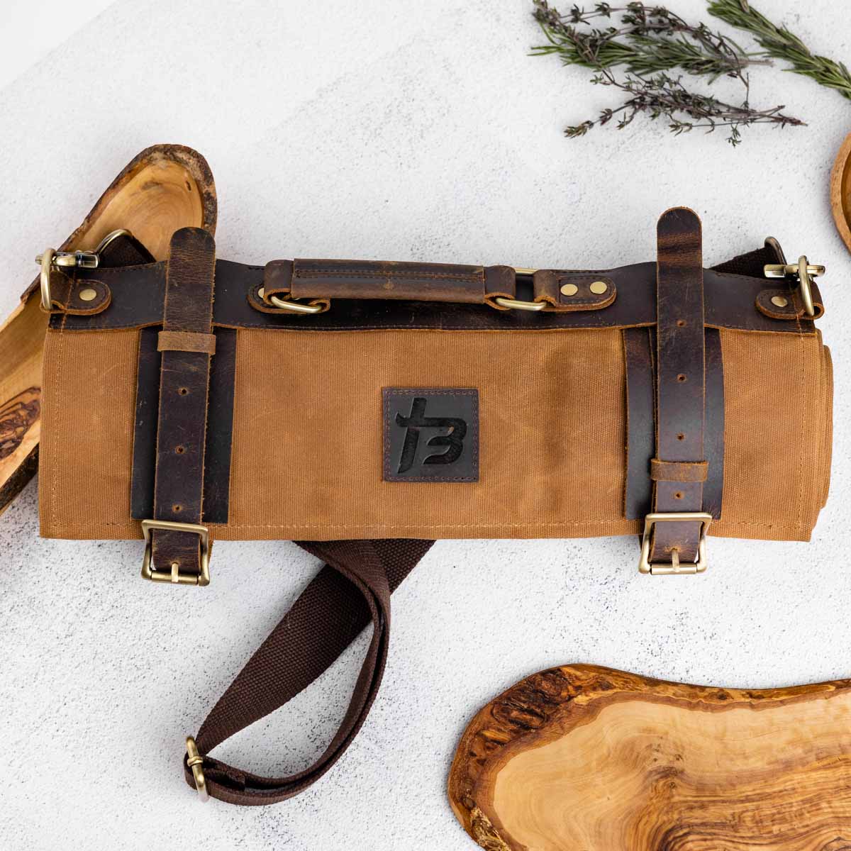 Alaskan MAKER No.547 Heavy Duty Waxed Canvas en Lederen Schort met Tool Pockets, Cross back straps systeem, One size (BURGUNDY Alaskan MAKER No.547 Heavy Duty Waxed Canvas en Lederen Schort met Tool Pockets, Cross back straps systeem, One size (BURGUNDY